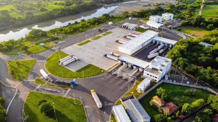 El Salvador ha dado importantes pasos en la facilitación del comercio con sus socios internacionales.