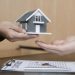 Asesoría Legal en tu Idioma: ¿Qué debe llevar un contrato de alquiler?