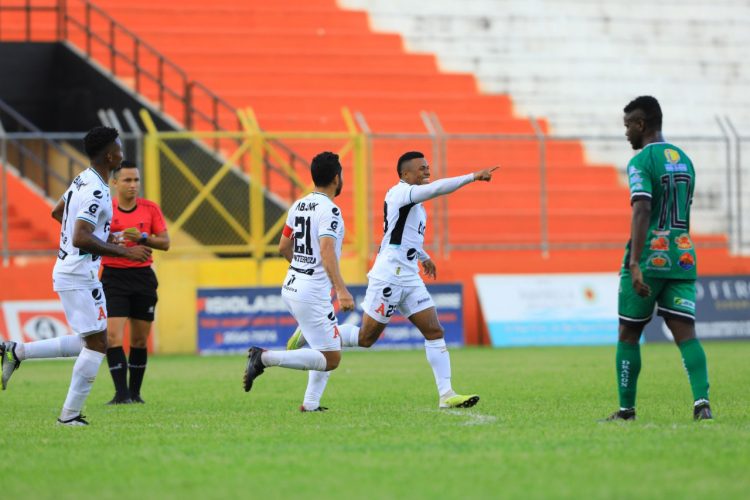 Foto Jarvyn Muñoz