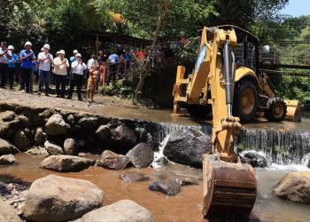 Comienza la construcción de un puente en Santo Domingo de Guzmán, Sonsonate