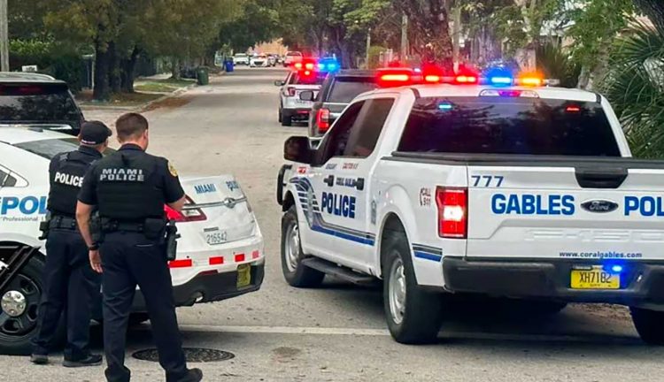 La policía negoció con el agresor para que no se quitara la vida. El novio de la madre se encuentra grave.