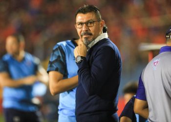 Guillermo Rivera, técnico de Firpo: «En este centenario que lindo sería disfrutar con un título para Firpo»