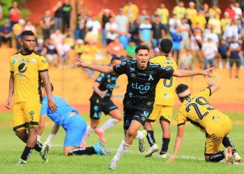 Alianza le roba un empate a 11 Deportivo en Ahuachapán