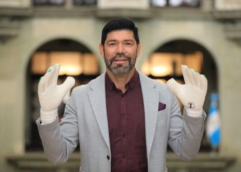 Édgar «Gato» Estrada: «En el juego del 2000 no me esperaba ese cabezazo de Díaz Arce, me cambió la trayectoria del balón»