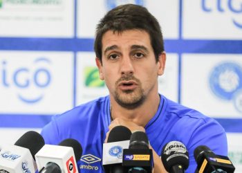 Diogo Gama: «Ya hubo técnicos que me dijeron que, por el dinero que se les ofrece, no vendrían a dirigir a la selección»