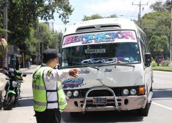 Autoridades intensifican controles vehiculares para prevenir accidentes viales