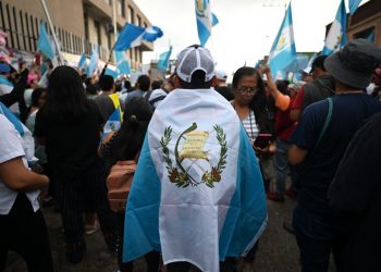 Bloqueos de carreteras en Guatemala continúan afectando el tránsito y la economía