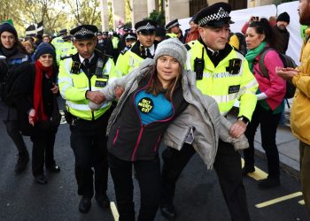 La militante ecologista Greta Thunberg detenida en Londres en una manifestación