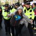 La militante ecologista Greta Thunberg detenida en Londres en una manifestación