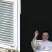 El papa pide preservar los monasterios de Nagorno Karabaj