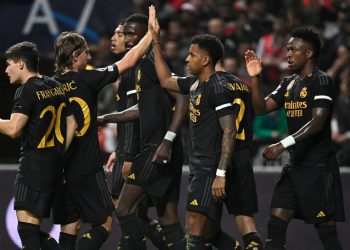 Rodrygo y Bellingham acercan al Real Madrid a octavos de Champions