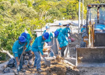 Obras Municipales renueva calle rural en Santo Tomás, San Salvador