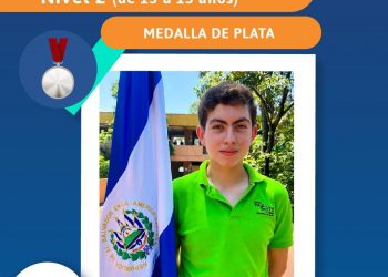 Jóvenes talento ganan medallas de plata y bronce en olimpiadas de matemáticas