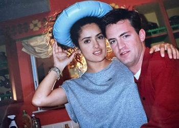 «Amigo mío, te has ido demasiado pronto»: Salma Hayek sobre Matthew Perry, actor de «Friends»