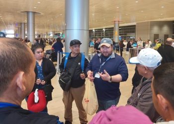 Salvadoreños varados por el conflicto en Israel fueron trasladados a Jordania