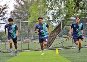 Santa Ana y Santa Tecla no quieren perder la pista de los líderes