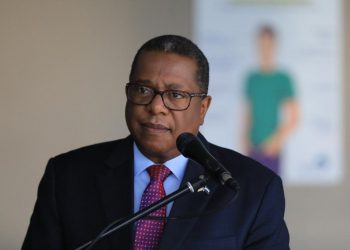 EE. UU. dice que los salvadoreños decidirán sobre la reelección