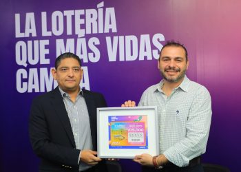 Lotería celebra tres años de «Diario El Salvador»