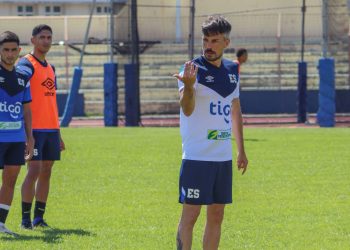 La selección nacional urge de una victoria frente a Martinica