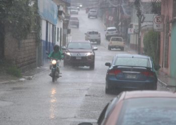 Guatemala y Honduras se preparan ante impacto de tormenta tropical Pilar 