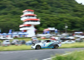 Julio Villalta ganó el duelo al hondureño Érick Sánchez en Turismo Nacional GT3