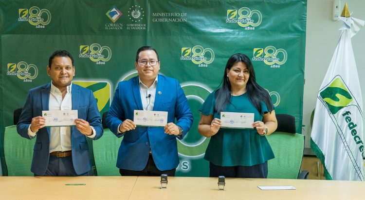 FEDECRÉDITO cuenta con socios y clientes 100 % salvadoreños.