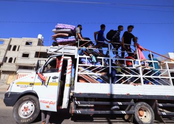 Bajo las bombas en Gaza, los palestinos no saben hacia a dónde ir