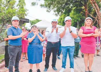 DOM perfora pozo para agua potable en Bolívar