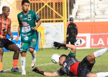 Águila sumó su quinto partido sin conseguir victoria