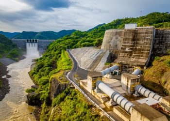 Exportaciones de energía salvadoreña crecieron 109.3 % hasta septiembre