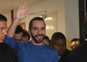 Nayib Bukele les recuerda a los votantes que ellos tienen la última palabra