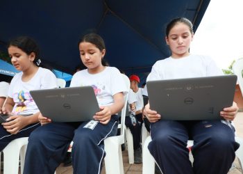 $6 millones para la reducción de la brecha digital en escuelas públicas
