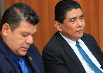 Juzgado ordena juicio para ocho exfuncionarios del gobierno de Salvador Sánchez Cerén por delitos de corrupción