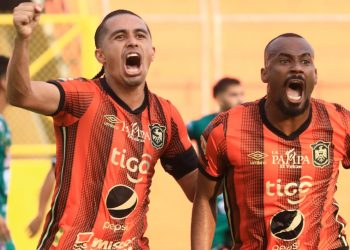 «Tenemos que hacer un análisis, porque durante la semana hablamos y el día del partido, a veces, no estamos a la altura»