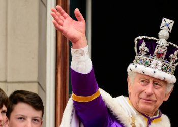 Carlos III de camino a Kenia para una visita de gran importancia