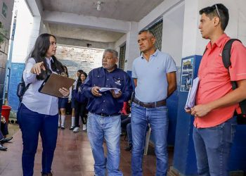 Dirección de Obras Municipales reconstruirá tres escuelas de Santa Ana
