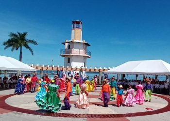 Celebran 72 años de integración centroamericana