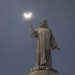 Salvadoreños disfrutaron del espectáculo celeste del anillo de fuego del eclipse solar