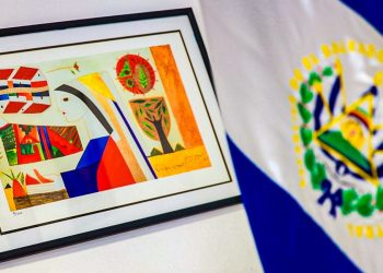 Ministerio de Cultura inaugura la exposición de Fernando Llort «El rescate a nuestra identidad»