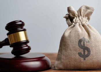 ¿Quiénes pueden heredar una propiedad cuando no se dejó testamento firmado?: Asesoría Legal en tu Idioma