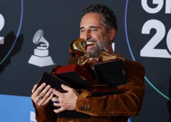 Jorge Drexler iluminará con su «tiempo y tinta» a los salvadoreños esta noche