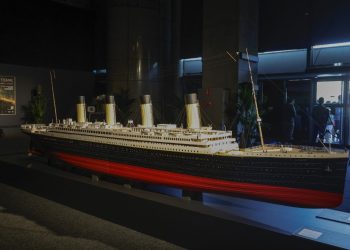 Un ejemplar de un menú del Titanic vendido en subasta por más de $100,000