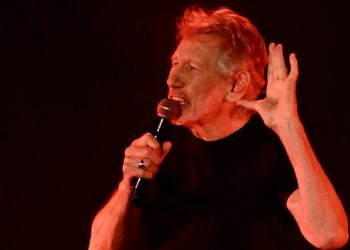 Roger Waters denunciado por «antisemitismo» en Argentina, deplora «boicot» de hoteles