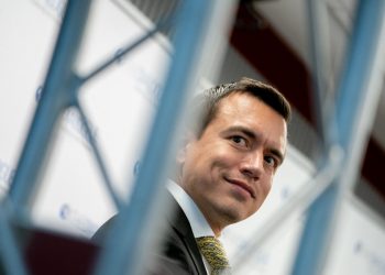 Presidente electo de Ecuador se posesionará el 23 de noviembre