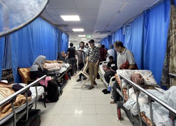 Mueren 34 pacientes por apagado de máquina de oxígeno en hospital de Gaza