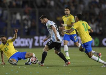 Diniz proyecta un Brasil «bastante agresivo» contra Argentina