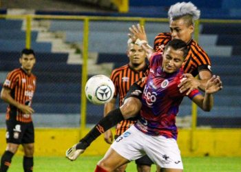Águila ya hace planes para los cuartos de final