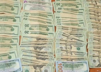Más de $43,000 incautado en Aeropuerto Internacional de El Salvador pasan al Estado
