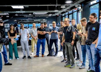 Delegación de República Checa y Alemania realiza visita al CUBO de colonia Santa Lucía, Mejicanos