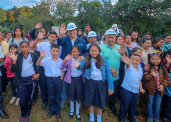 650 niños se beneficiarán con transformación de su centro escolar